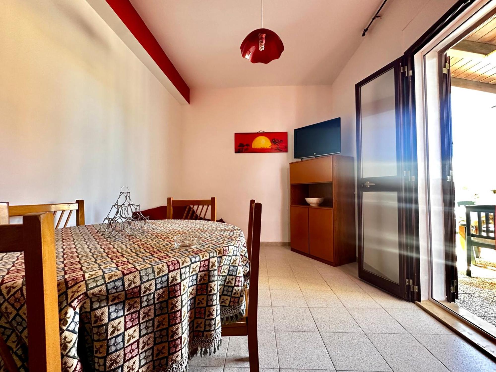Casa Del Sole Apartment Campofelice Di Roccella Luaran gambar